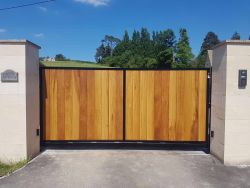 Driveway Wooden Gates 42 Gallery