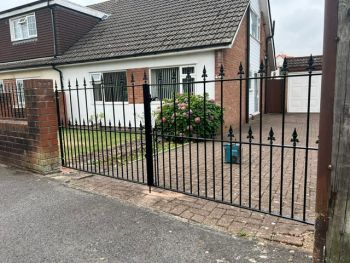 Small Driveway Gates 43