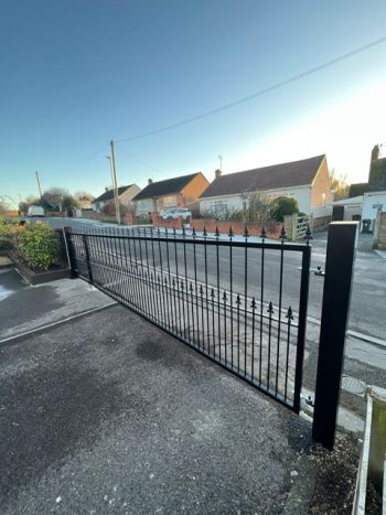 Driveway gates 147