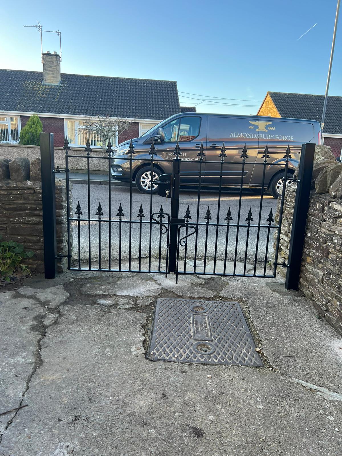 small driveway gates